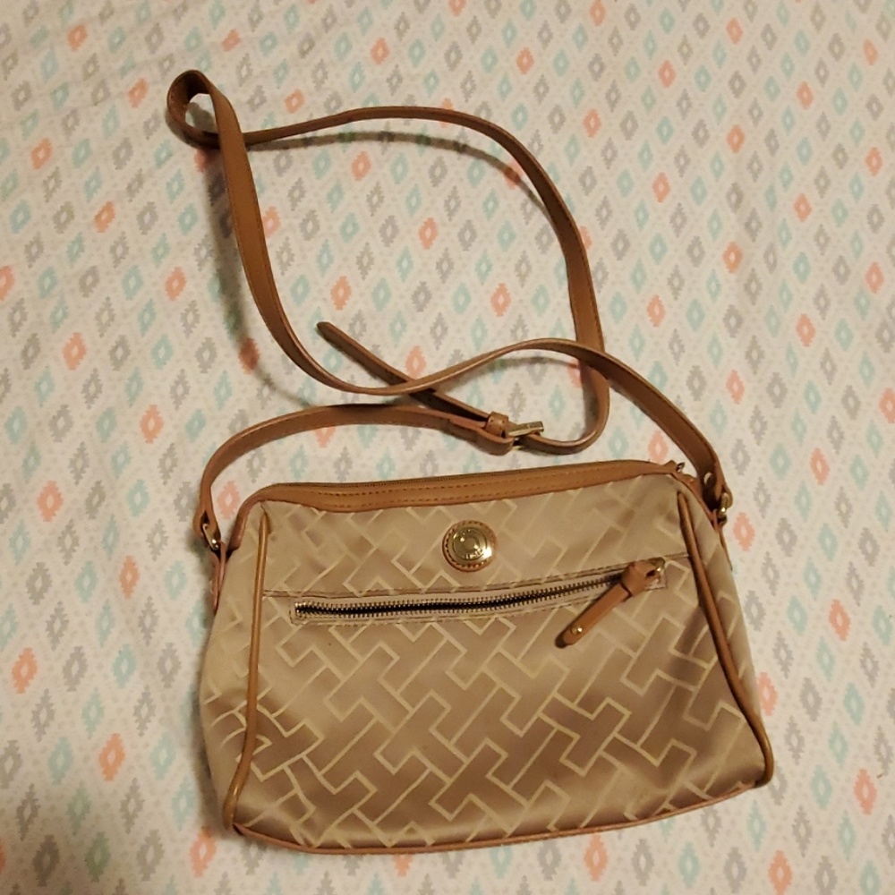 Tommy Hilfiger purse